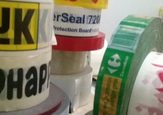 اطبع علي السلوتيب اختار اللوجو والتصميم علي حسب ذوقك   